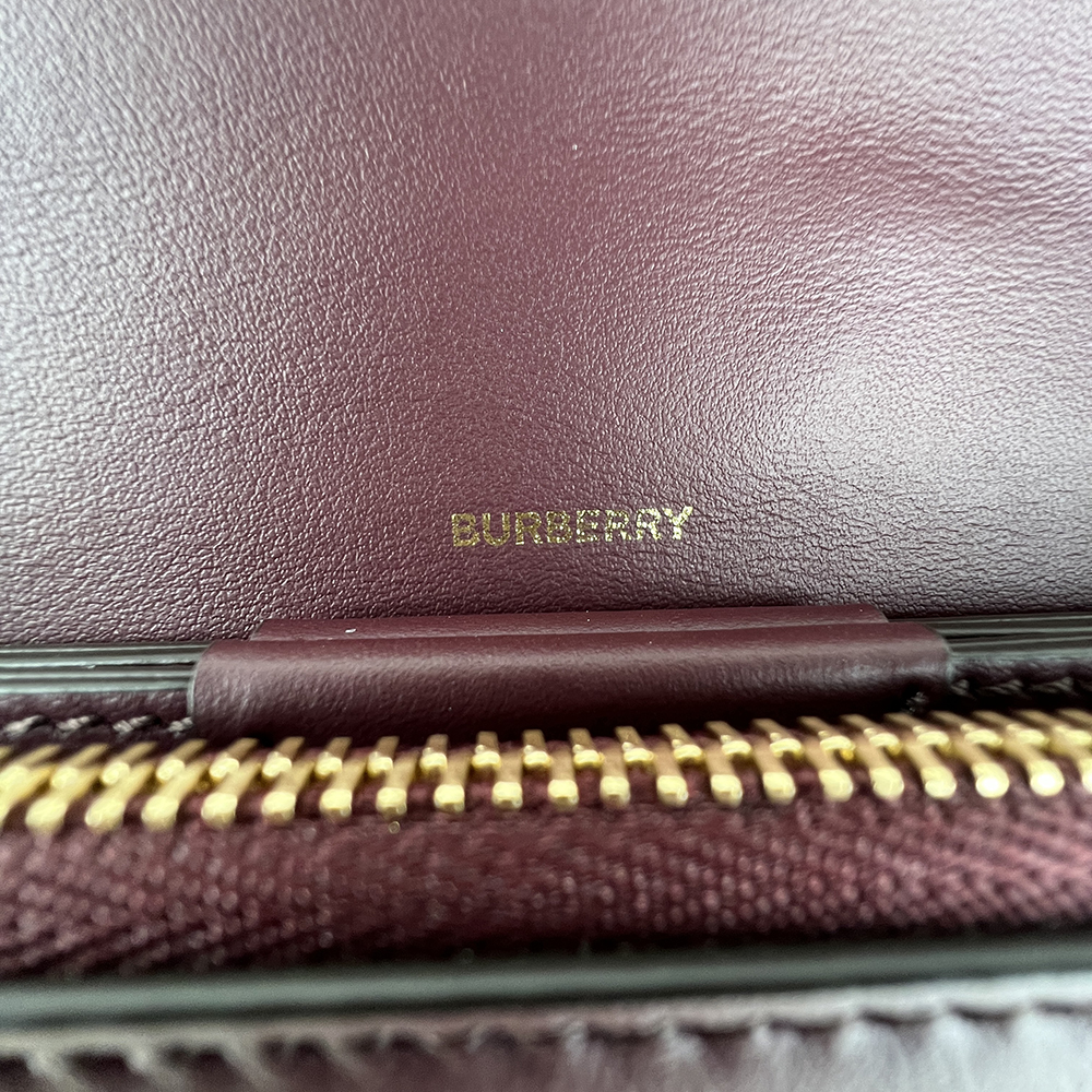 BURBERRY Burberry Hazelmere WOC 印花 LOGO 小牛皮斜背長夾 | Printed Logo Leather - 18