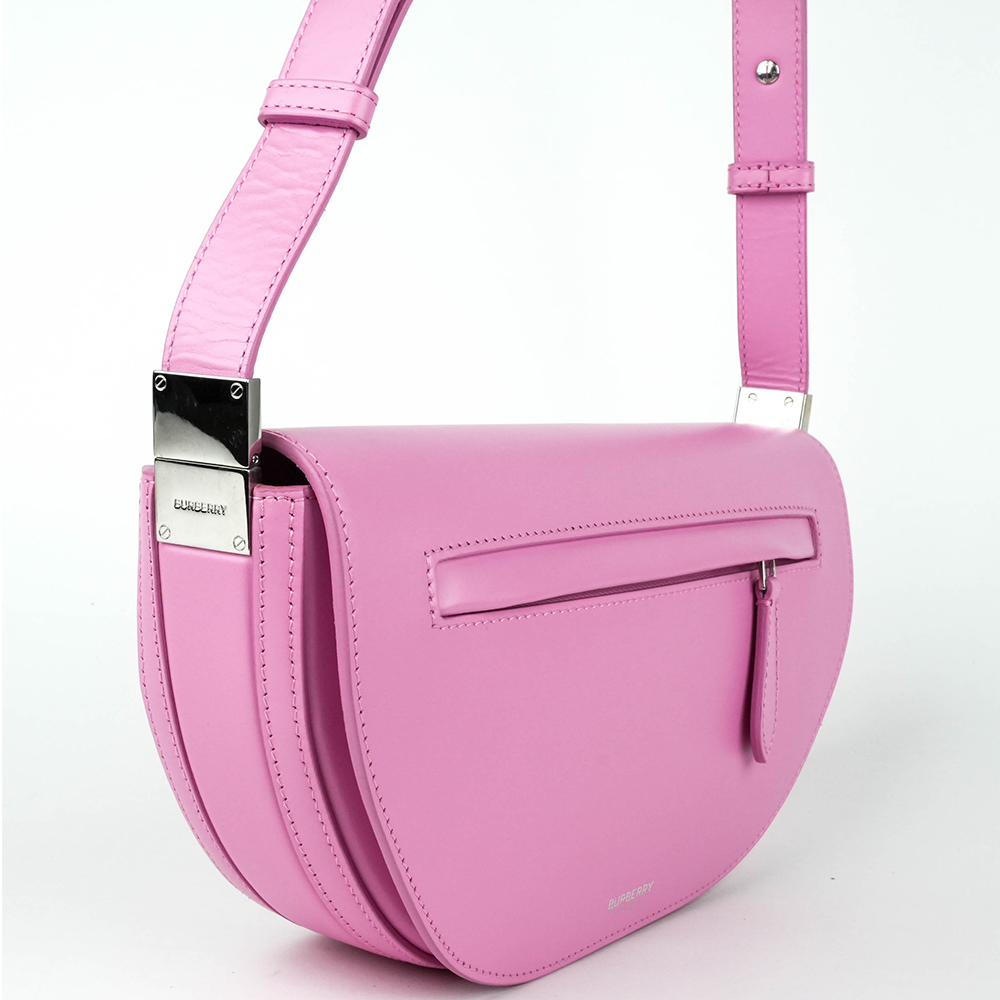 BURBERRY Burberry Small Olympia 櫻草粉 小牛皮肩背半月包 | Small Leather Olympia Bag - 5