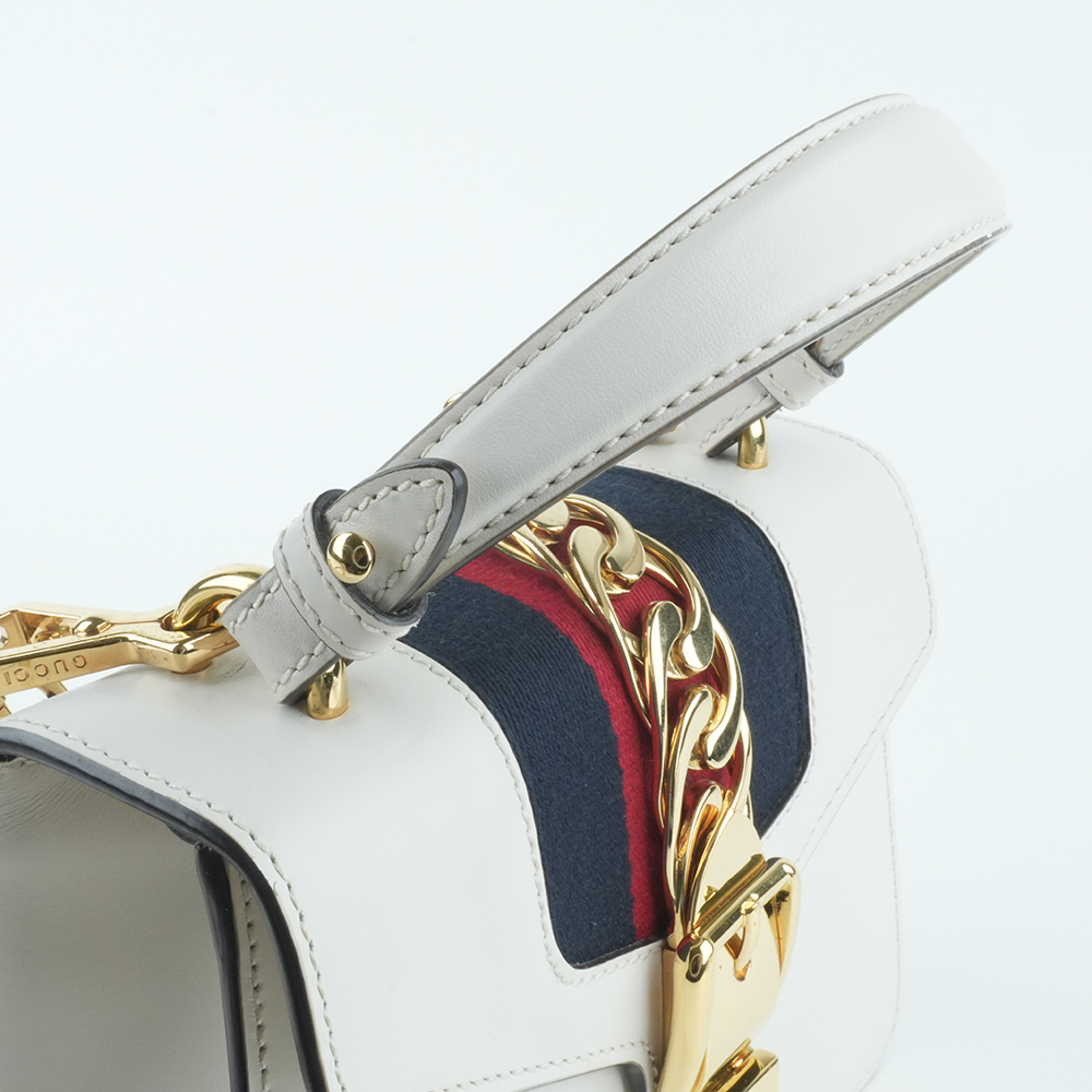 GUCCI GUCCI Sylvie Mini 塞爾維亞絲帶包 白色金扣 手提 斜背兩用包|Sylvie Mini Leather Bag - 13