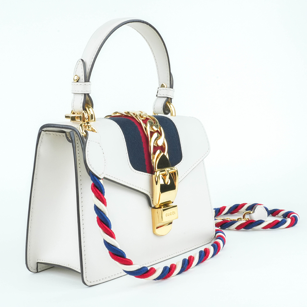 GUCCI GUCCI Sylvie Mini 塞爾維亞絲帶包 白色金扣 手提 斜背兩用包|Sylvie Mini Leather Bag - 12